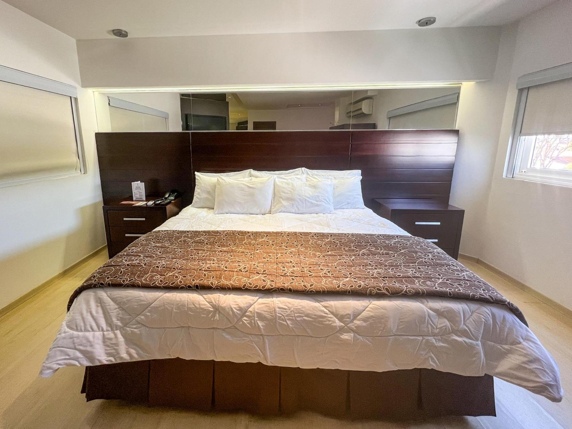 Hotel Goldmen Select *